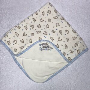 Playful puppy baby blanket ivory and light blue puppy print